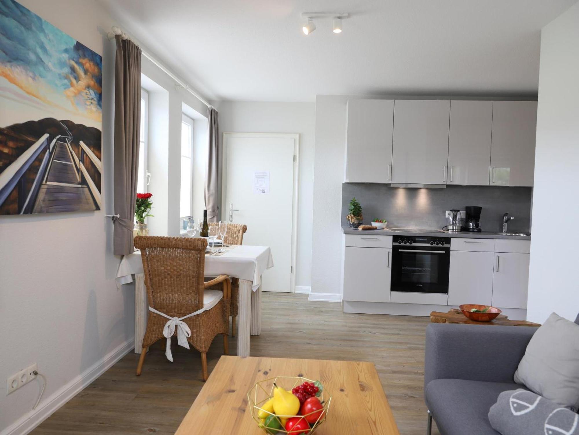 Andreas-nielsen-str. 12, W1 Apartment